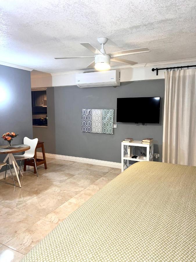 Studio 6 At Turtle Beach Towers Ocho Rios Exterior photo